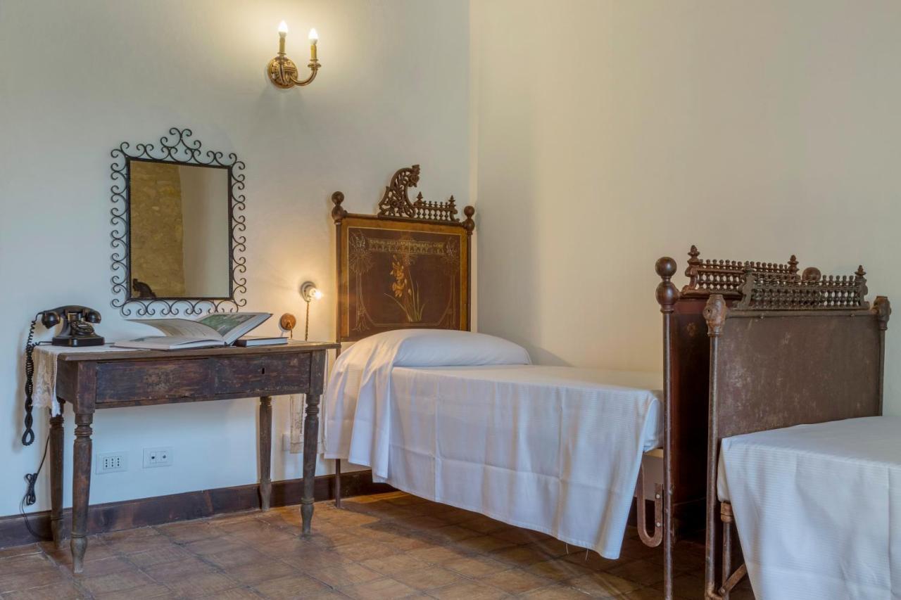 Masseria Fortificata Lo Zafferaneto Buccheri Bagian luar foto