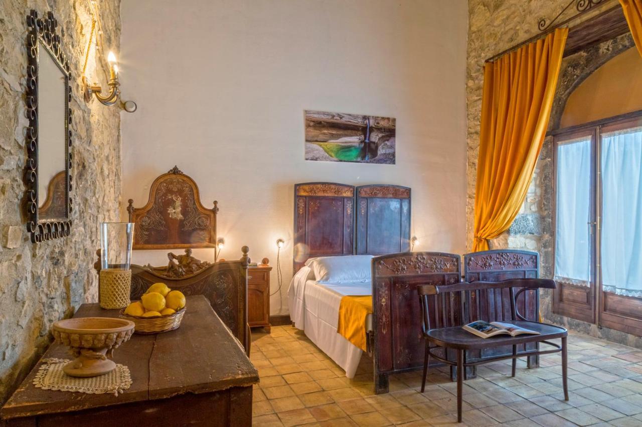 Masseria Fortificata Lo Zafferaneto Buccheri Bagian luar foto